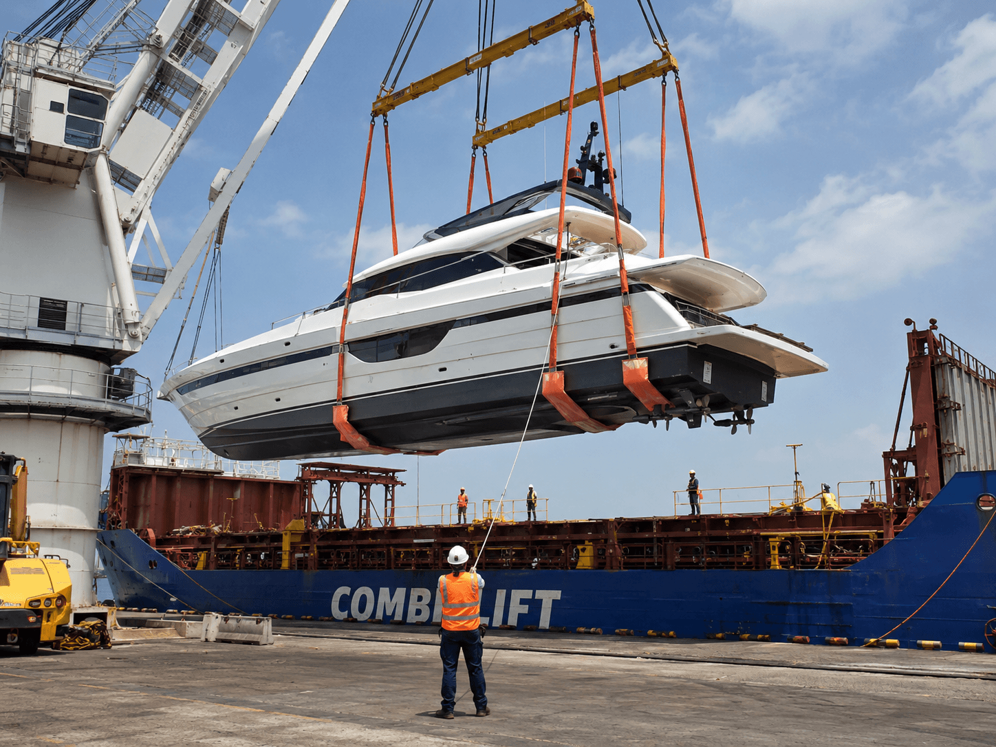 yacht-lift